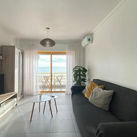 Apartment Frente Ii By Homeslow